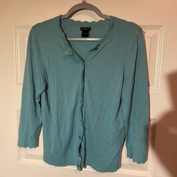 Ann Taylor Sweaters - Such a cute cardigan. Scalloped beautiful Ann Taylor green color. Size L.